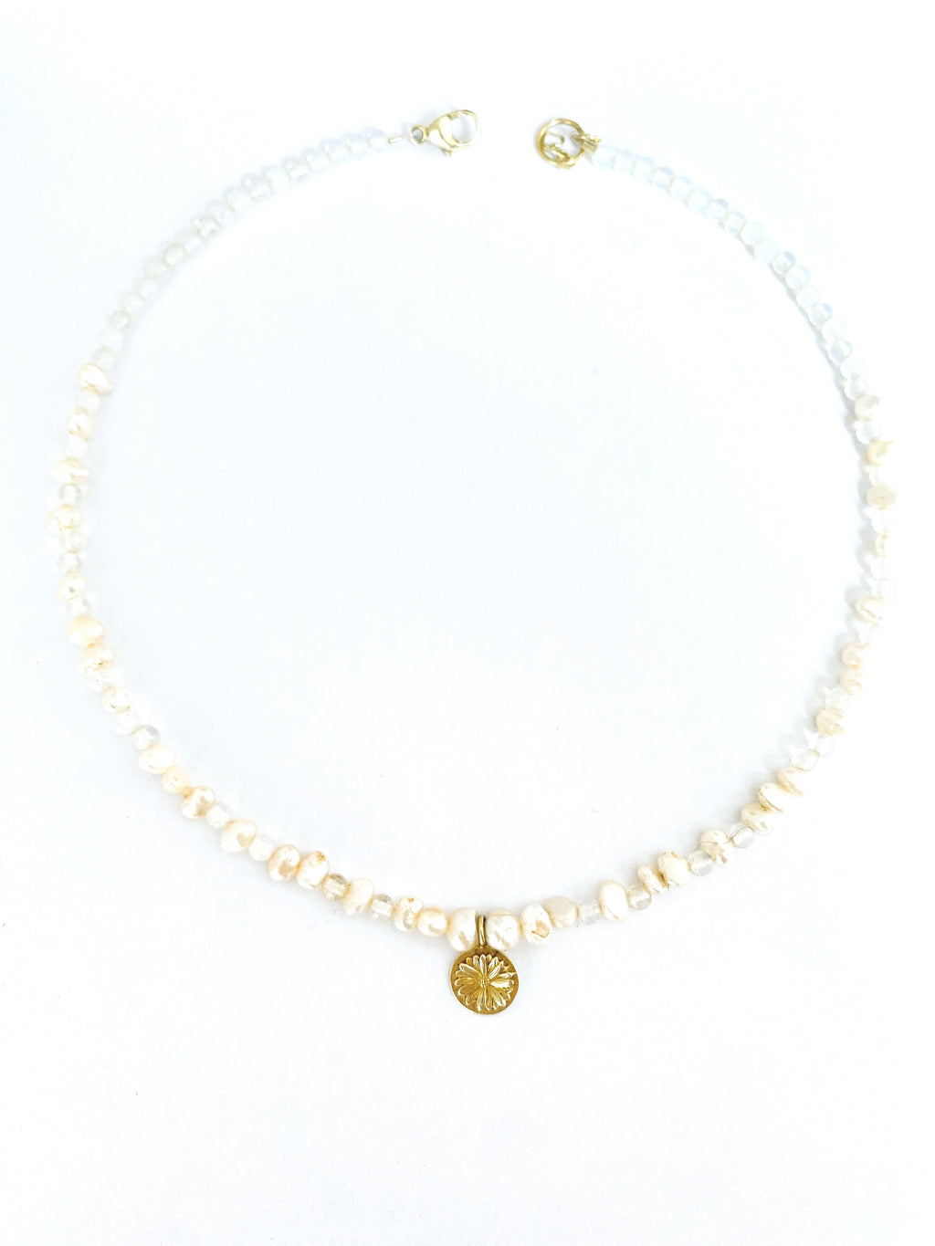 Daisy Pearl Necklace