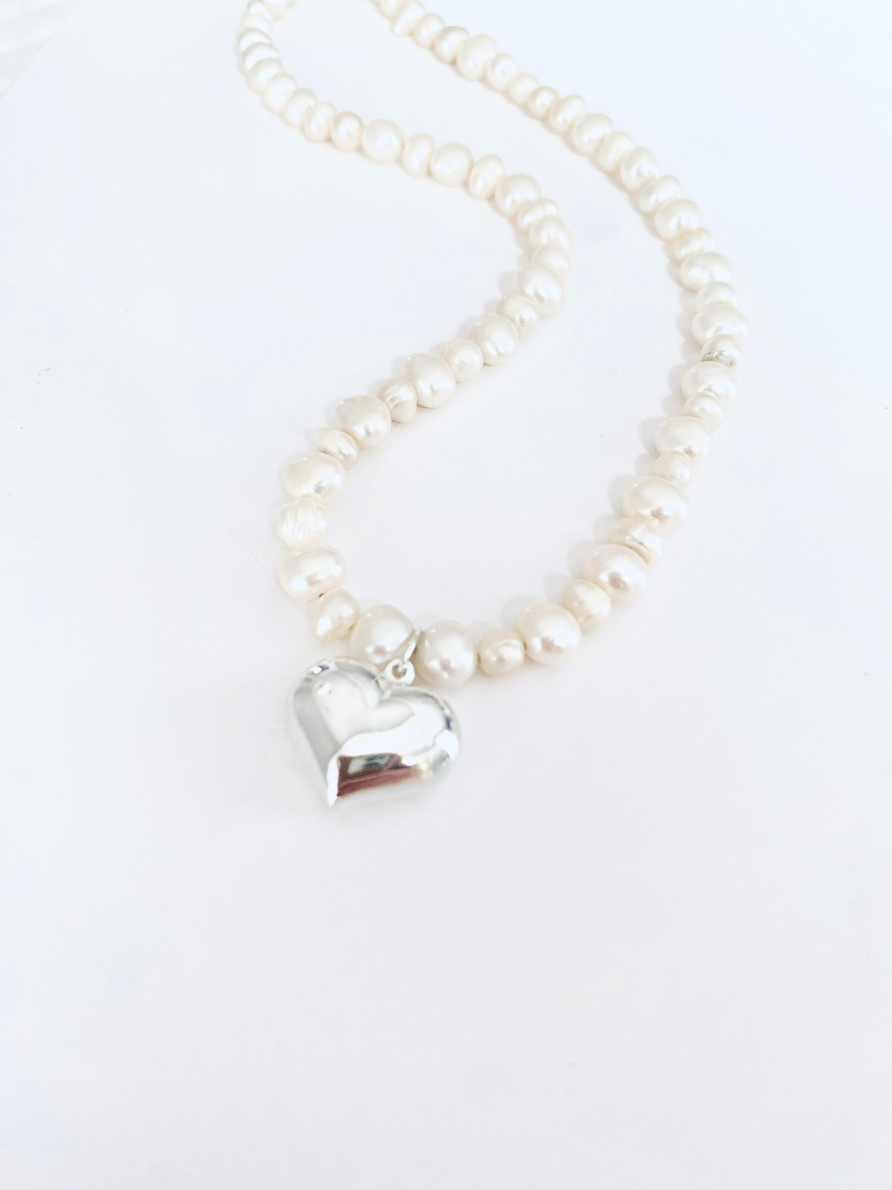 Ivy Heart Pearl Necklace