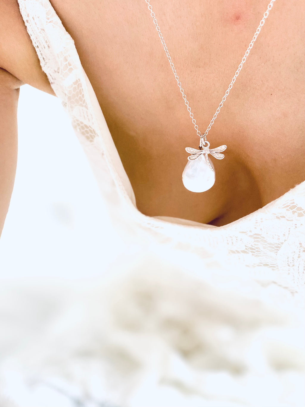 Pretty Pearl Dragonfly Necklace
